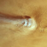 A 1,000-mile cloud on Mars may reveal physics never seen in nature